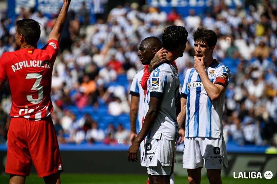 Traoré y Aritz en el Real Sociedad-Atlético de Madrid.