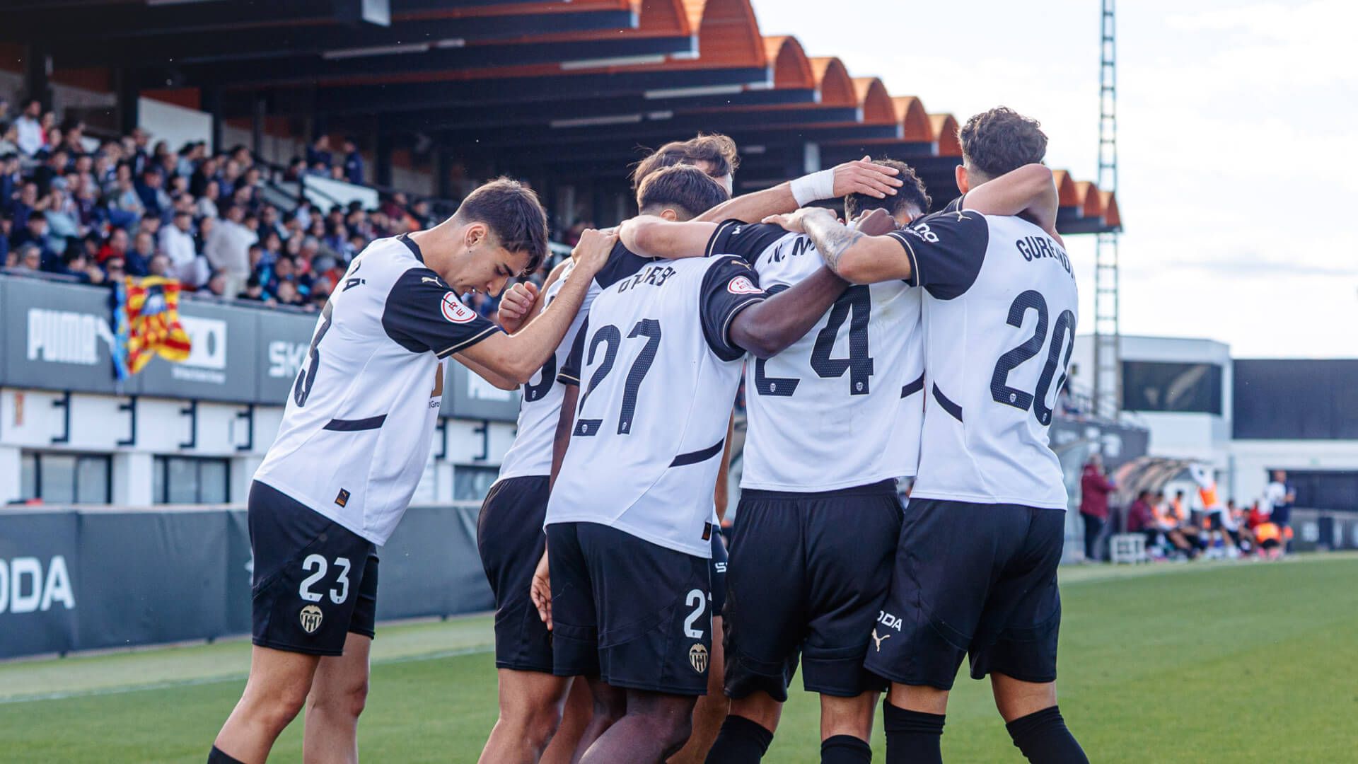  Un hat-trick de Warren Madrigal acerca a la cima al VCF Mestalla