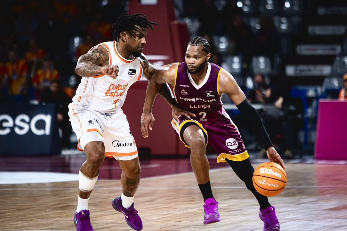  Valencia Basket muestra su solidez defensiva para sumar en la cancha del Hiopos Lleida (67-76)