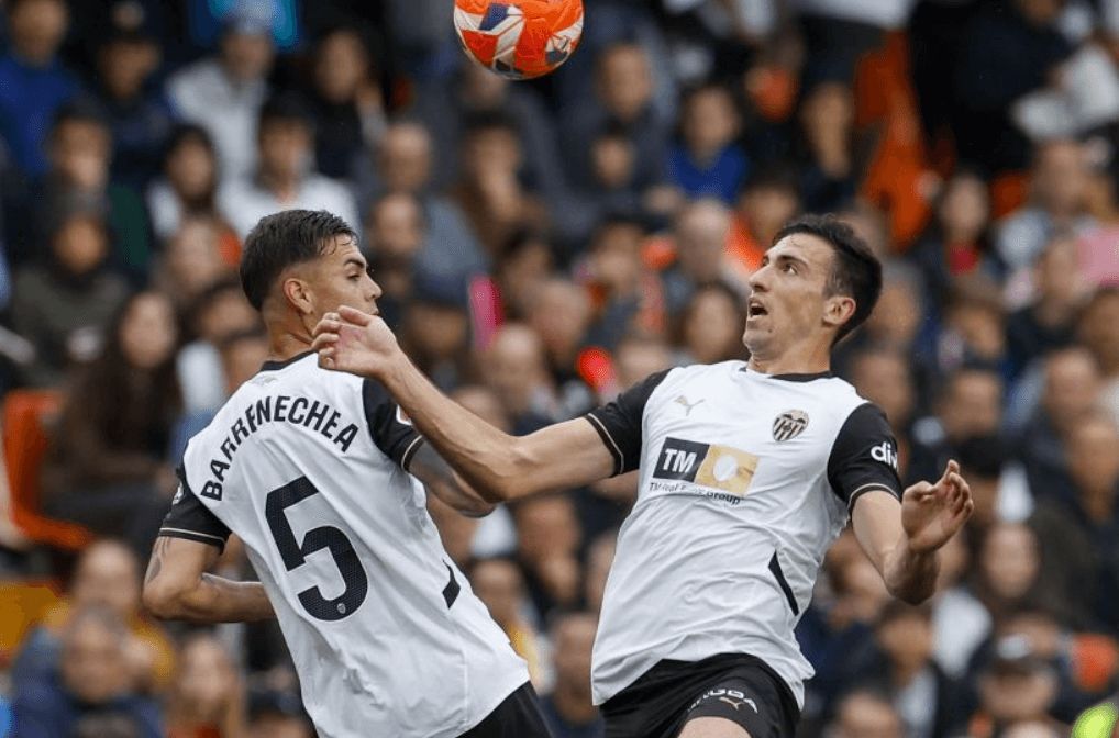  César Tárrega ante el Espanyol