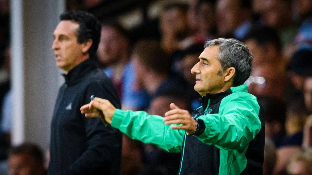 Ernesto Valverde, frente al Aston Villa de Unai Emery (Foto: Athletic Club).