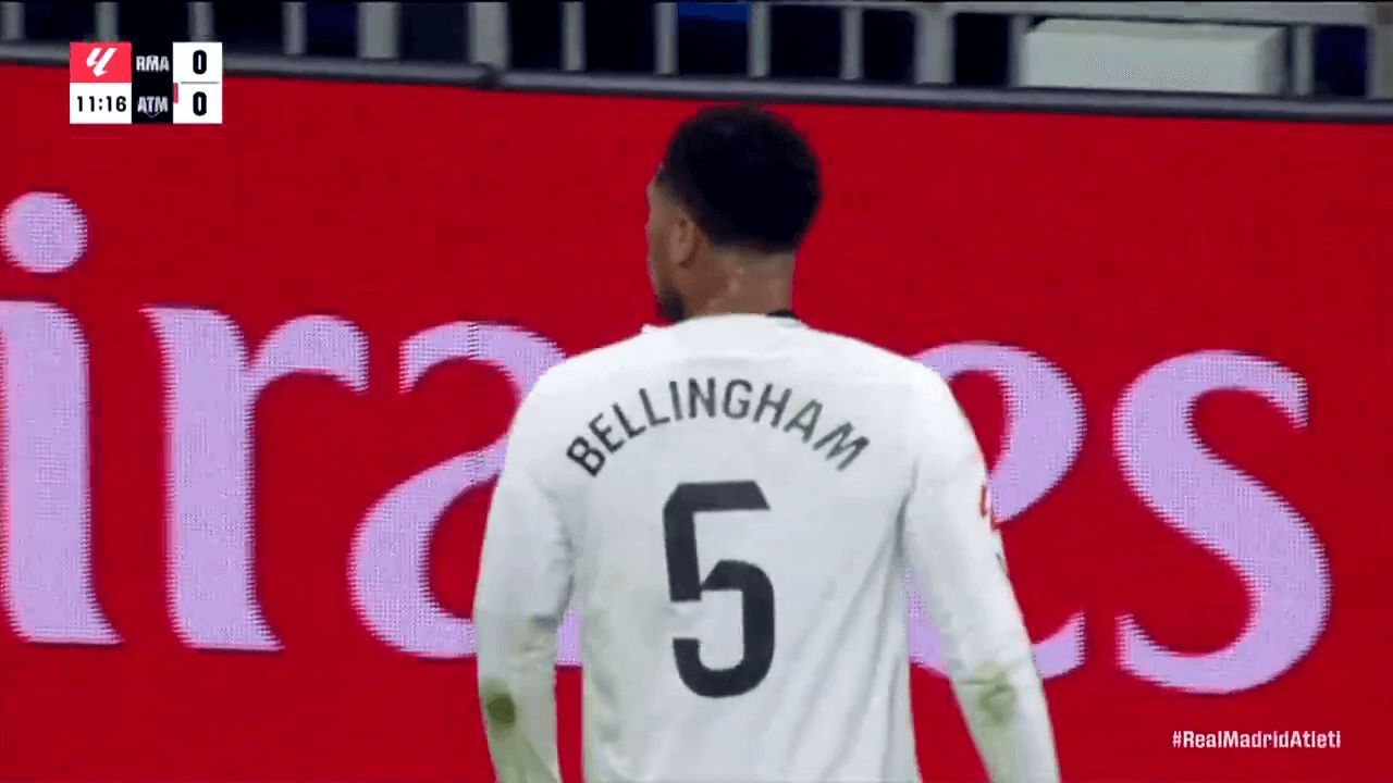 Jude Belingham durante un partido