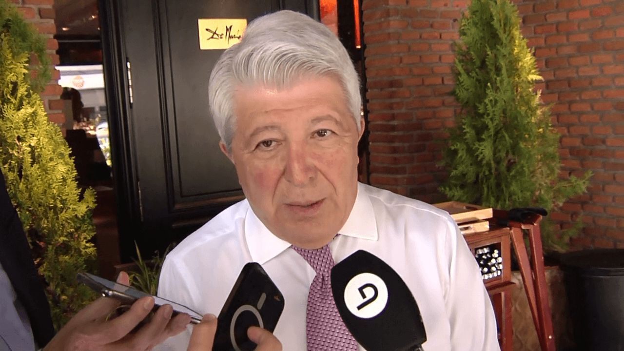  Enrique Cerezo en la previa del Atlético - Rayo (ElDesmarque)