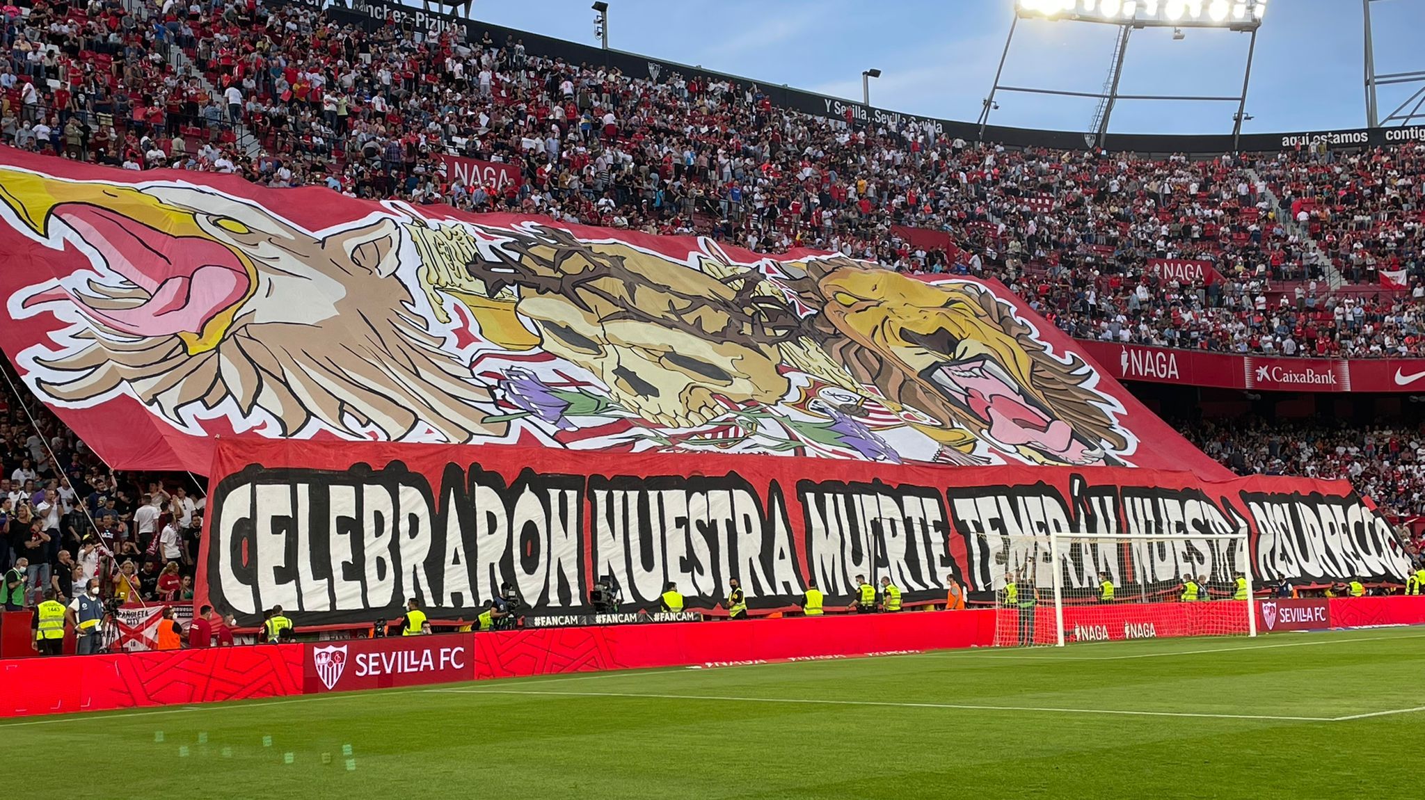  El tifo de Biris Norte antes del Sevilla-Real Madrid.