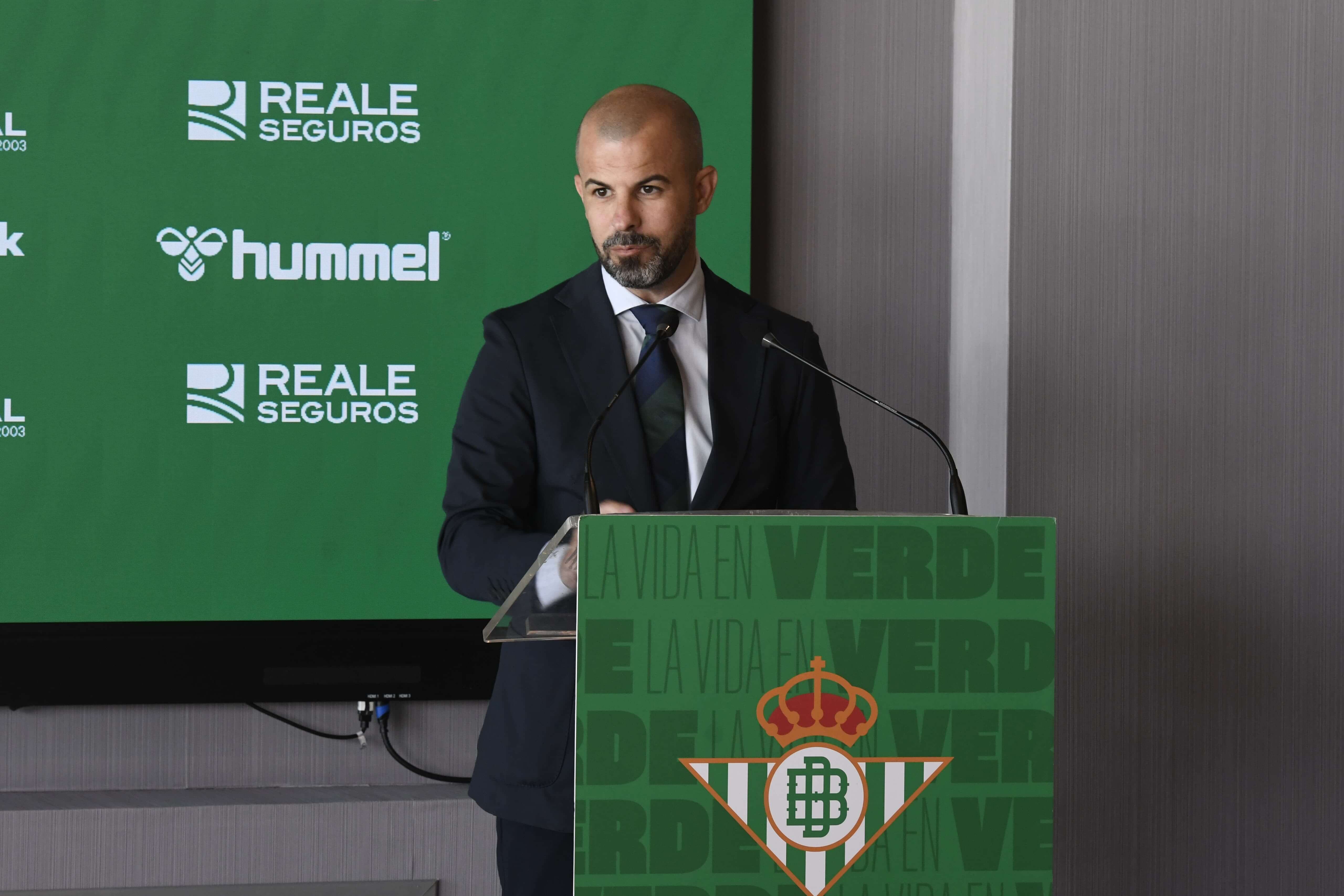 Manu Fajardo en rueda de prensa.