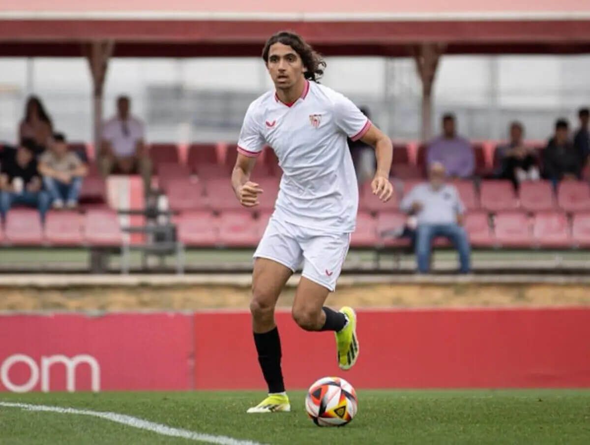  Nico Guillén, con el Sevilla FC.