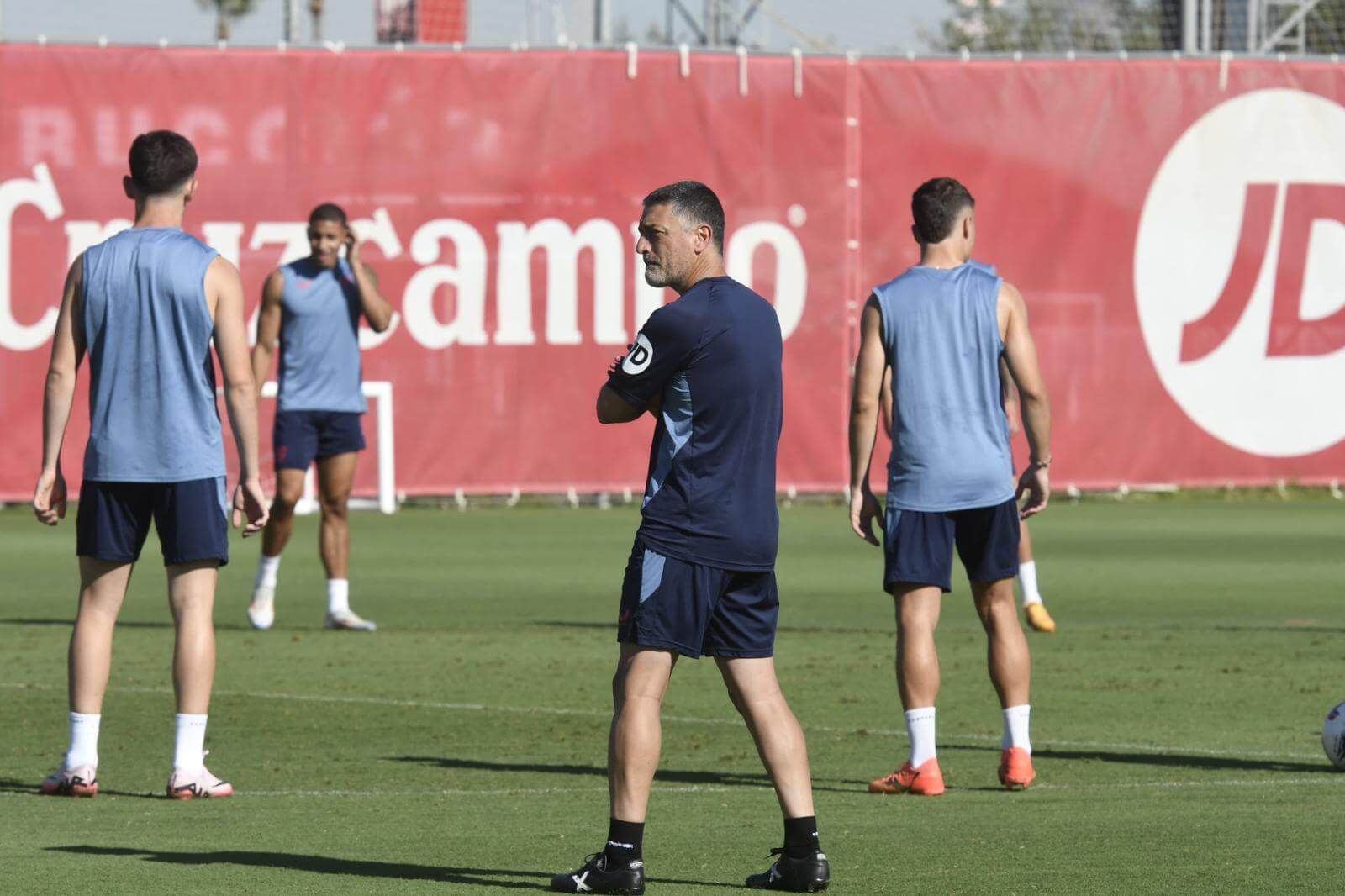  García Pimienta en el entrenamiento.