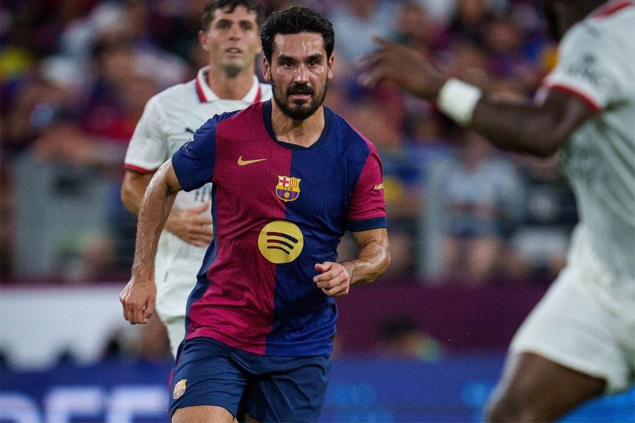  Gündogan, en un partido con el Barça.