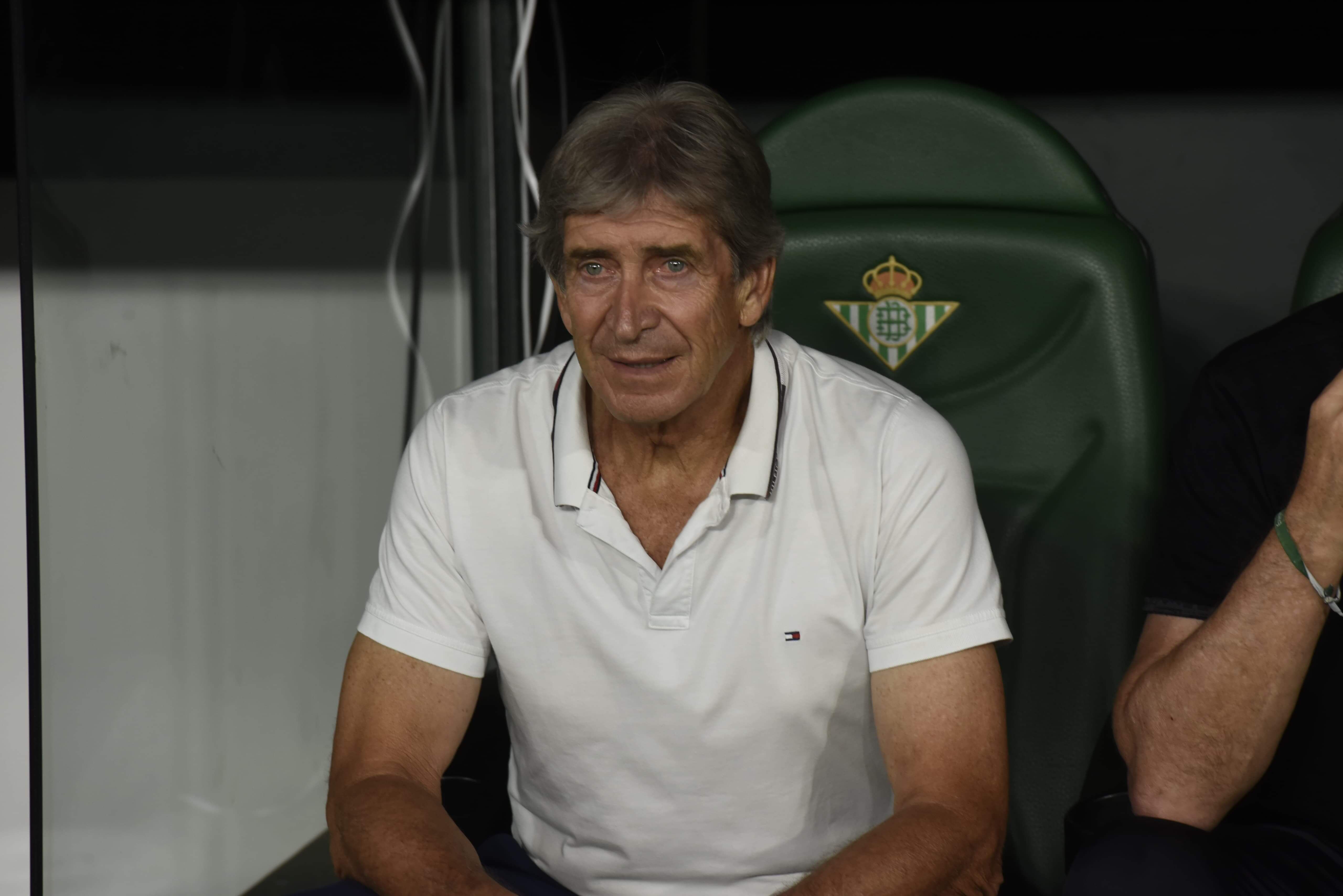  Manuel Pellegrini, entrenador del Real Betis.