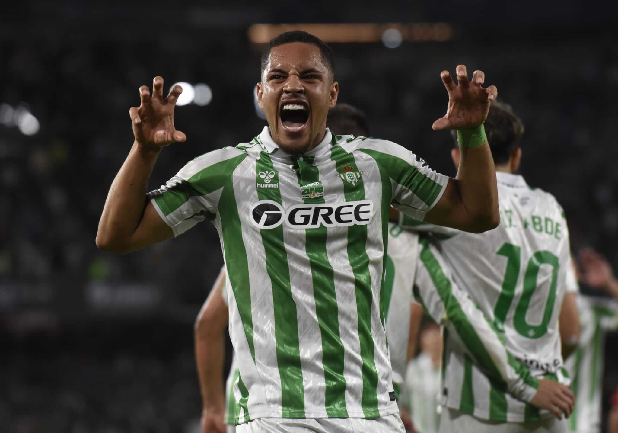Vítor Roque celebra su gol al Leganés