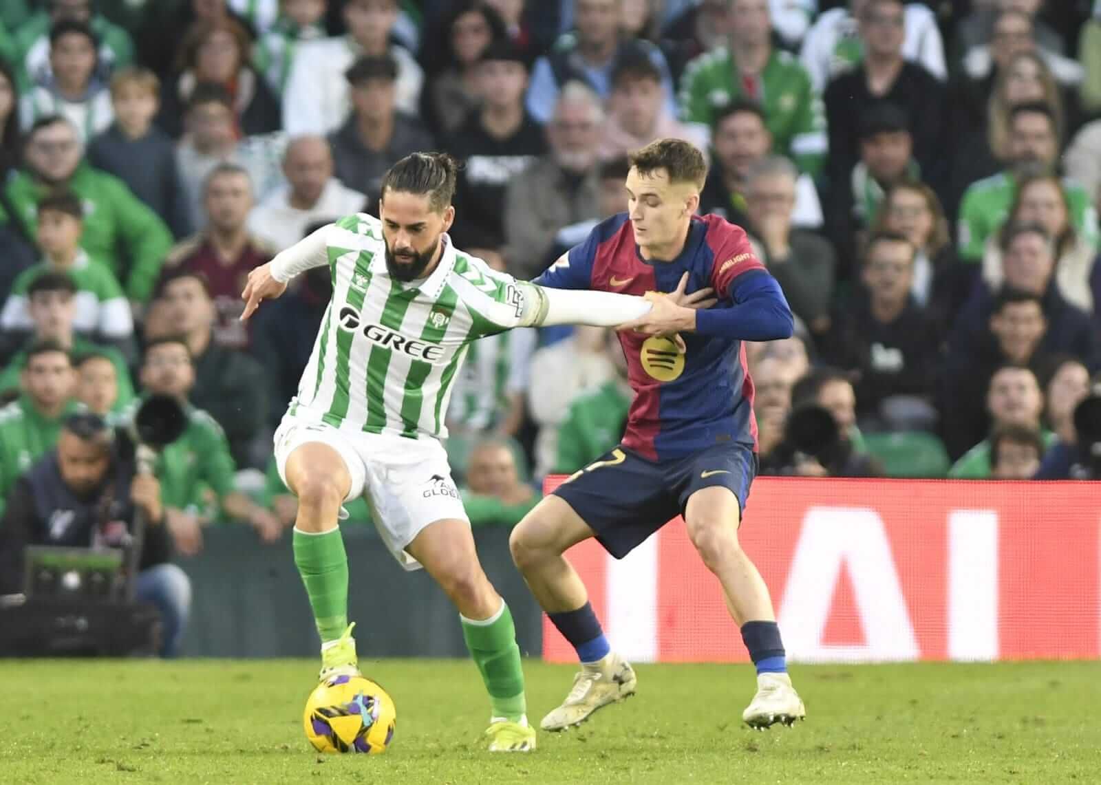  Isco Alarcón, ante el Barça.