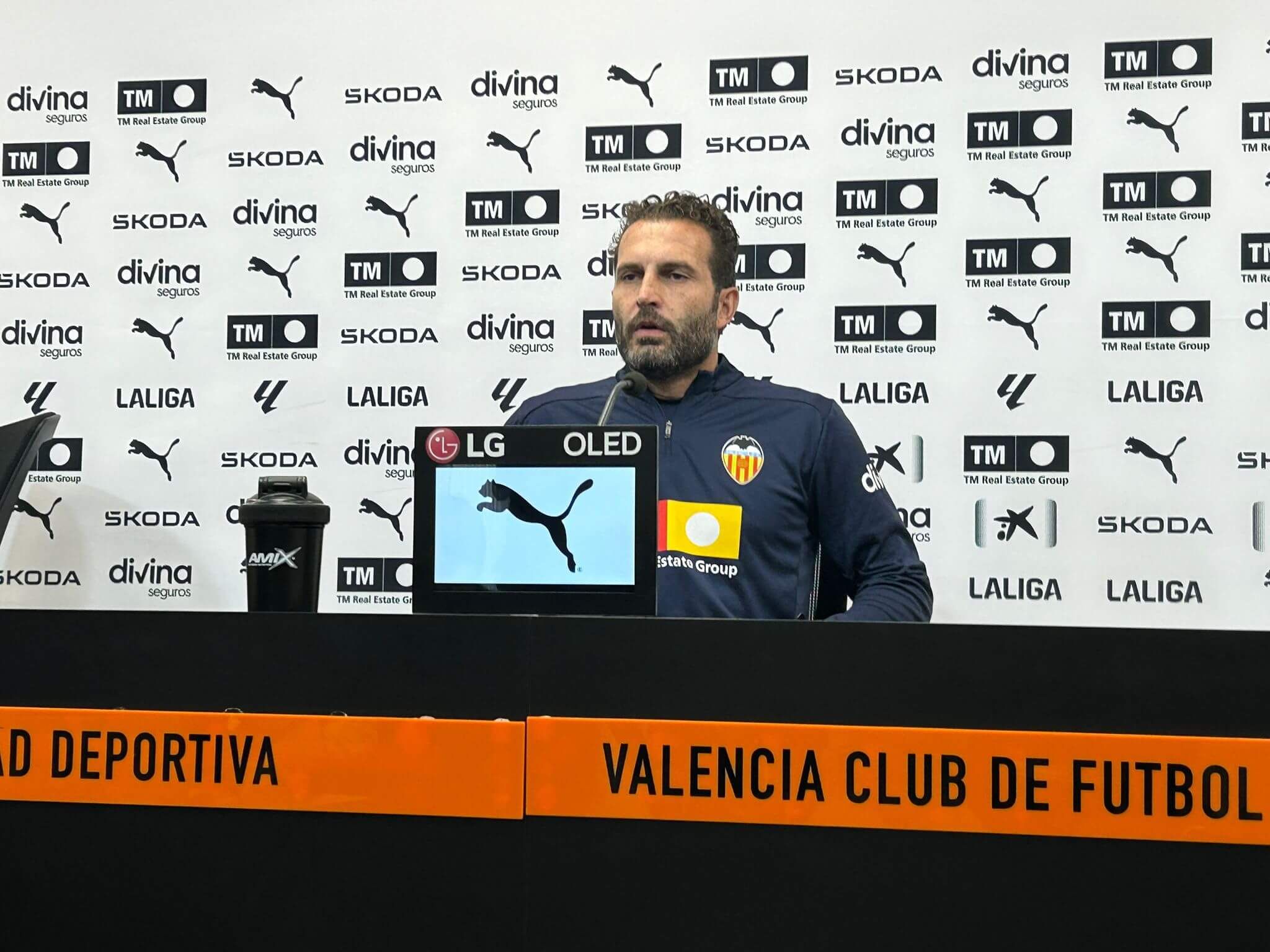  Rubén Baraja en sala de prensa