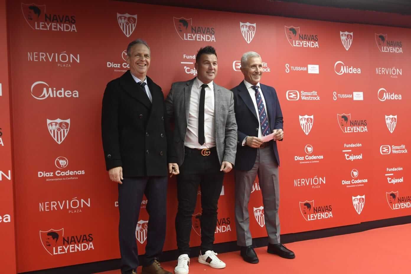  Joaquín Caparrós, Antoñito y Pablo Blanco, en el homenaje a Jesús Navas.