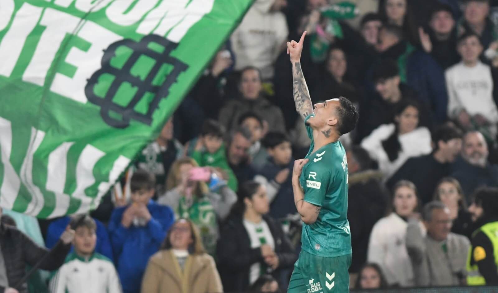 Antony, ante la Real Sociedad