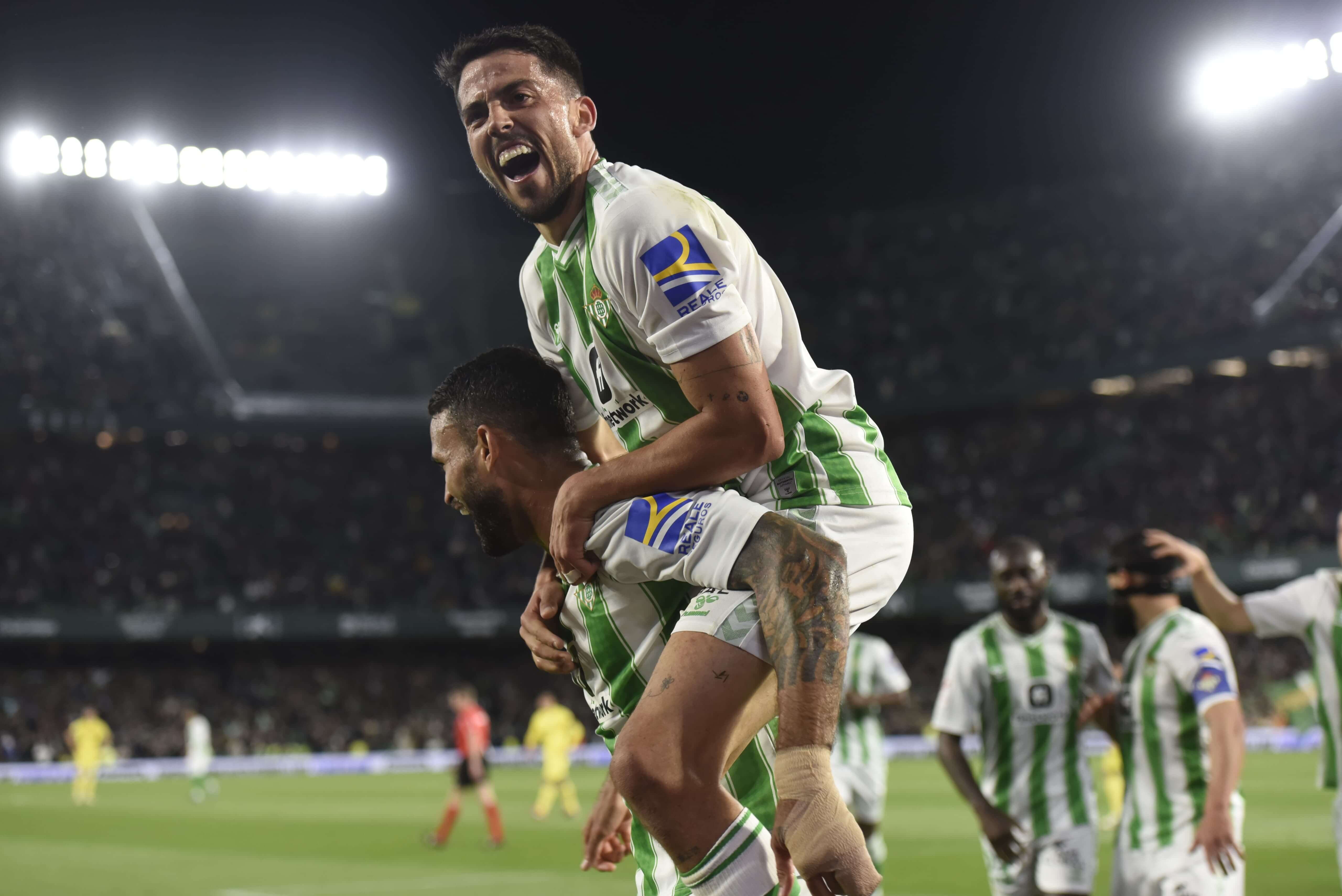 Willian José celebra su gol al Villarreal