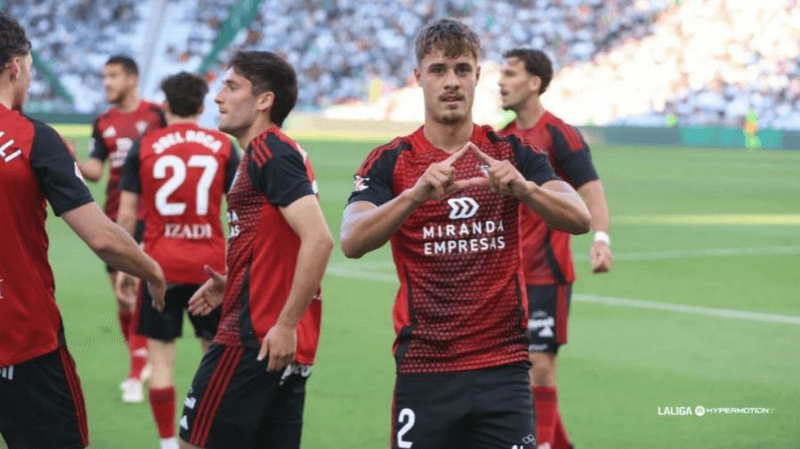 Hugo Rincón celebra su gol ante el Córdoba. (Foto: LALIGA)