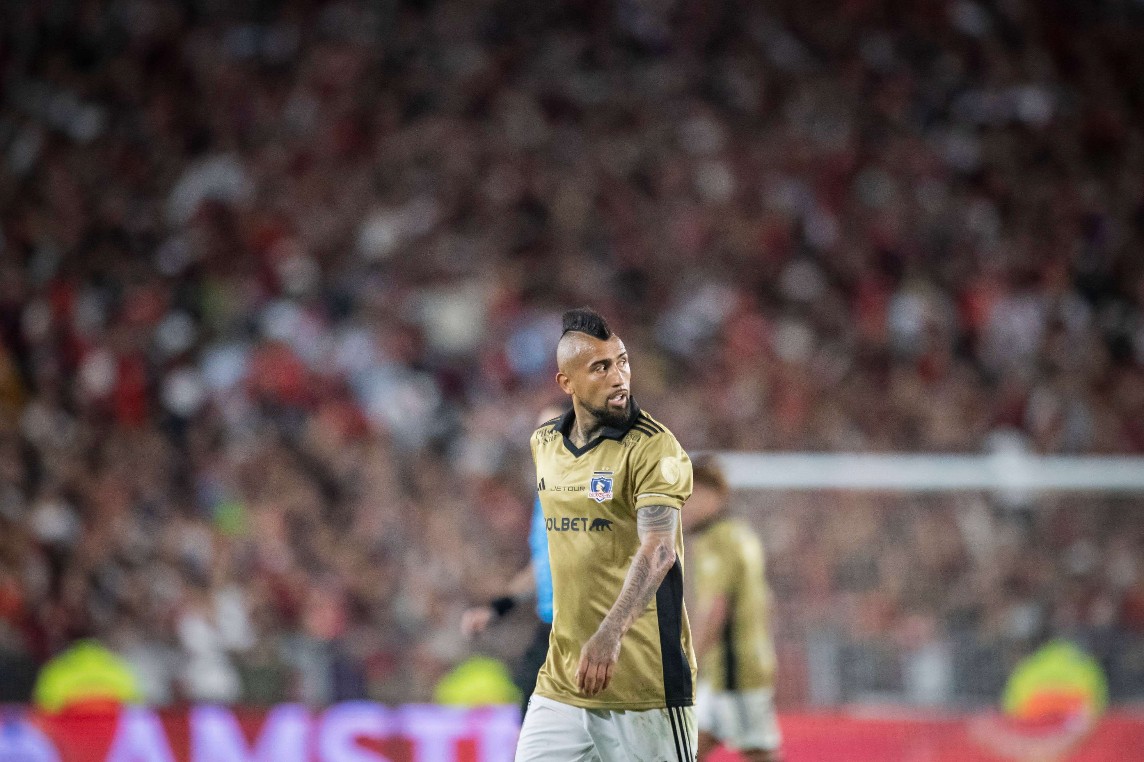  Arturo Vidal, en un partido del Colo Colo.