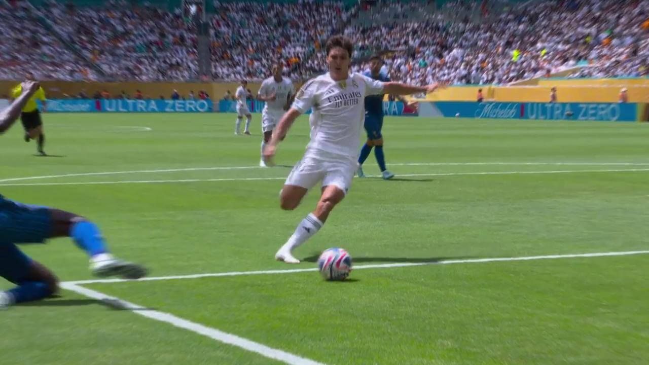 Gonzalo tuvo una oportunidad en el Real Madrid - Al Hilal (captura: Telecinco).