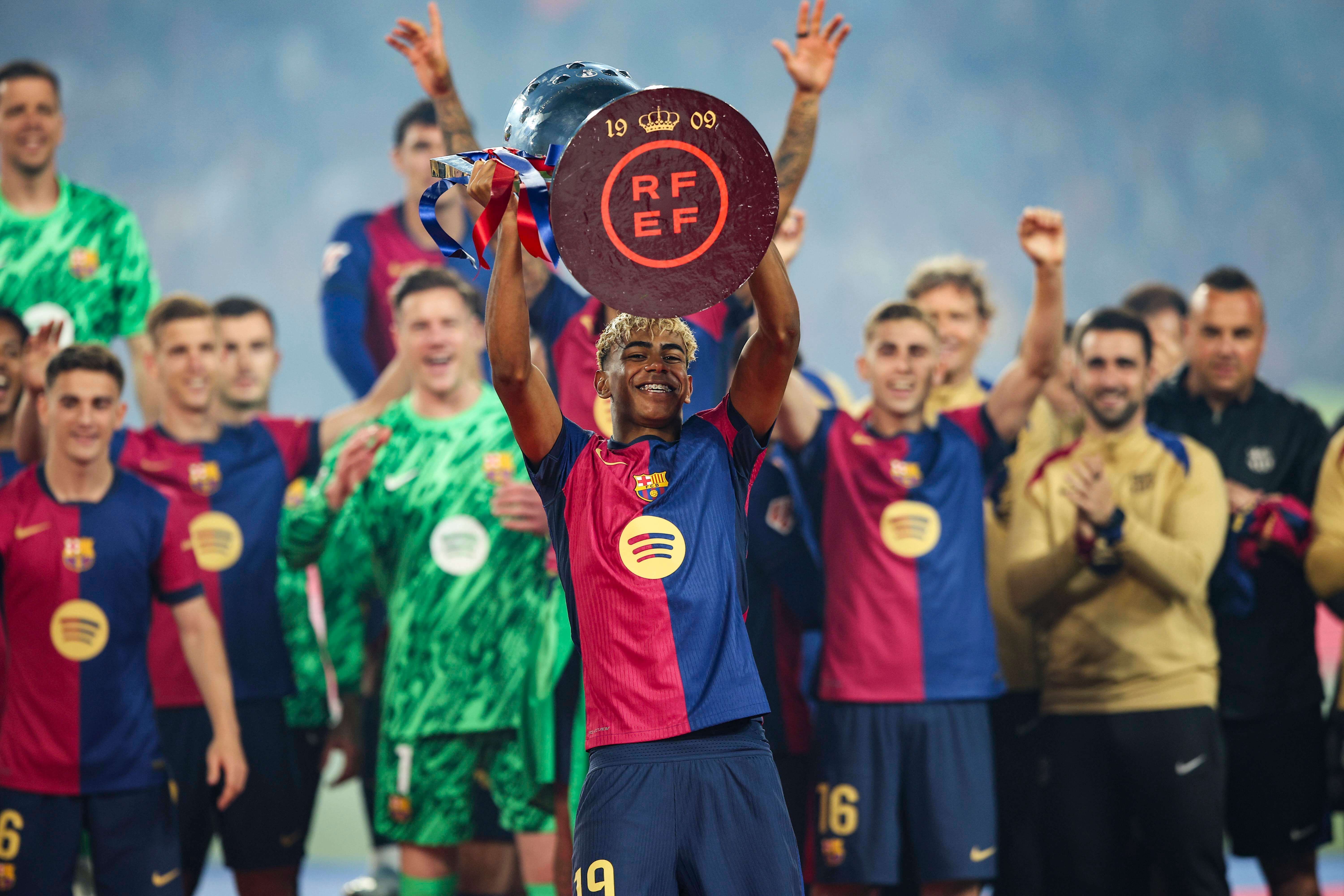 El Barcelona celebrando el título de LALIGA EA Sports (Cordon Press)