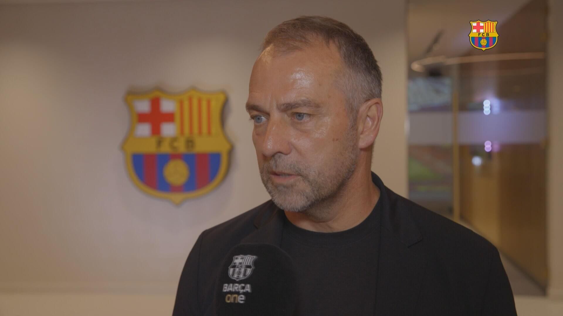 Hansi Flick habla con Barcelona One tras su renovación hasta 2027 (foto: Barcelona One).