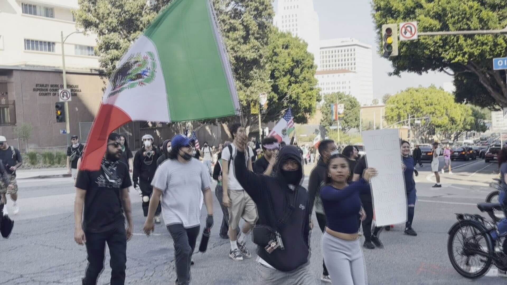  Manifestaciones en Los Ángeles (ElDesmarque)