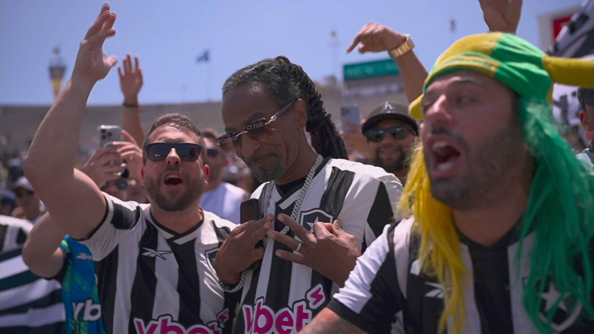 El doble de Snoop Dogg apoyando al Botafogo (Redes Sociales)
