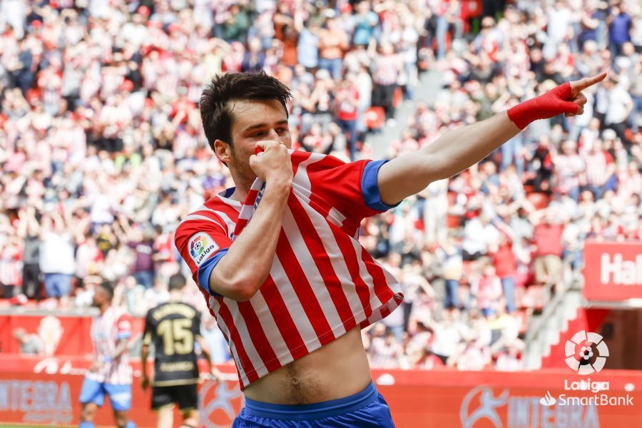  Celebración de gol de Guille Rosas en el Sporting - Lugo.