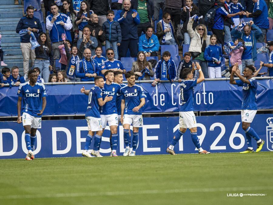  Celebración de gol ante el Levante en el Carlos Tartiere.