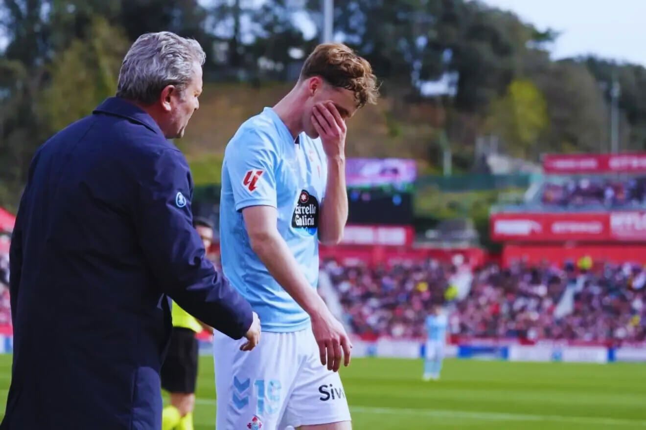  Williot Swedberg se retira lesionado.