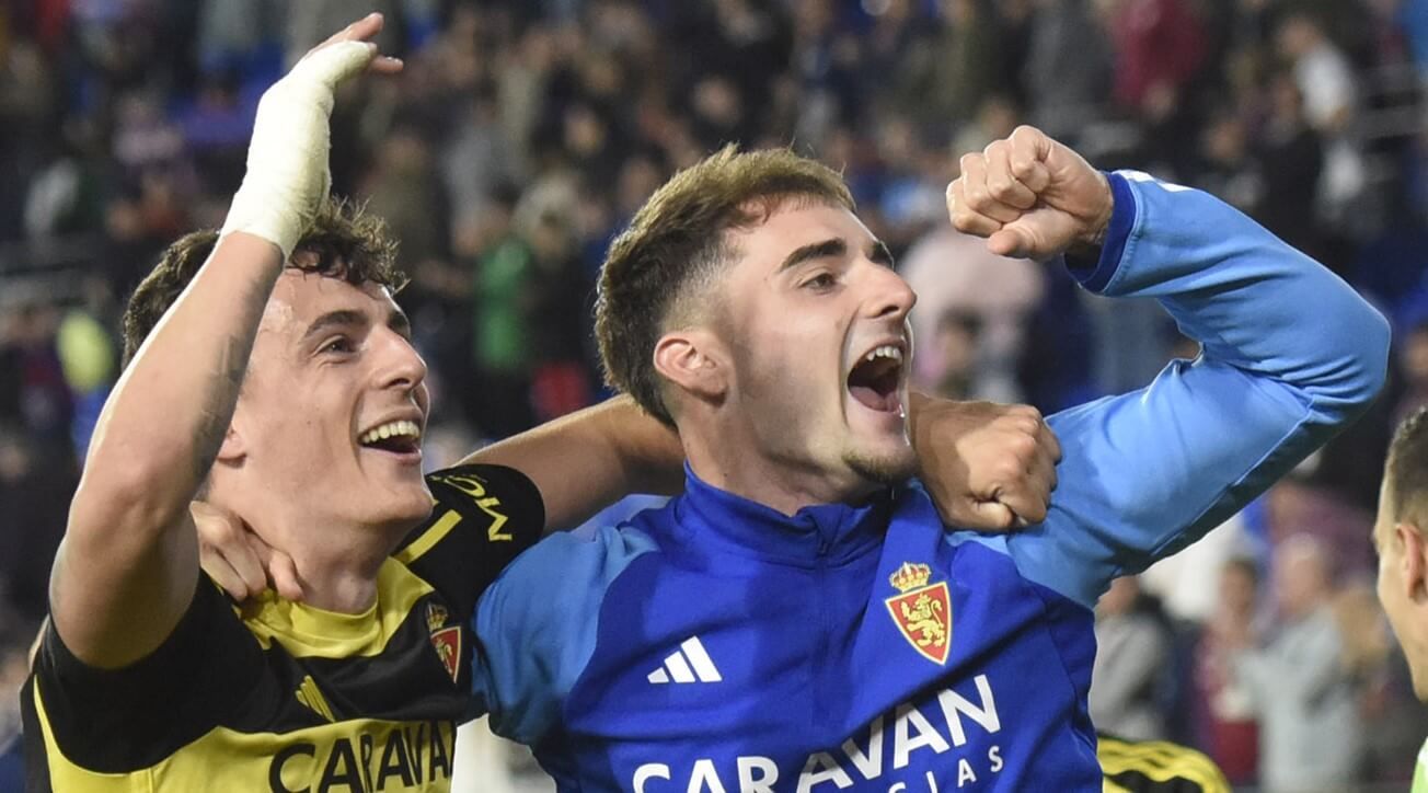 Marcos Cuenca, junto a Francés en el primer equipo del Real Zaragoza (Foto: LALIGA).