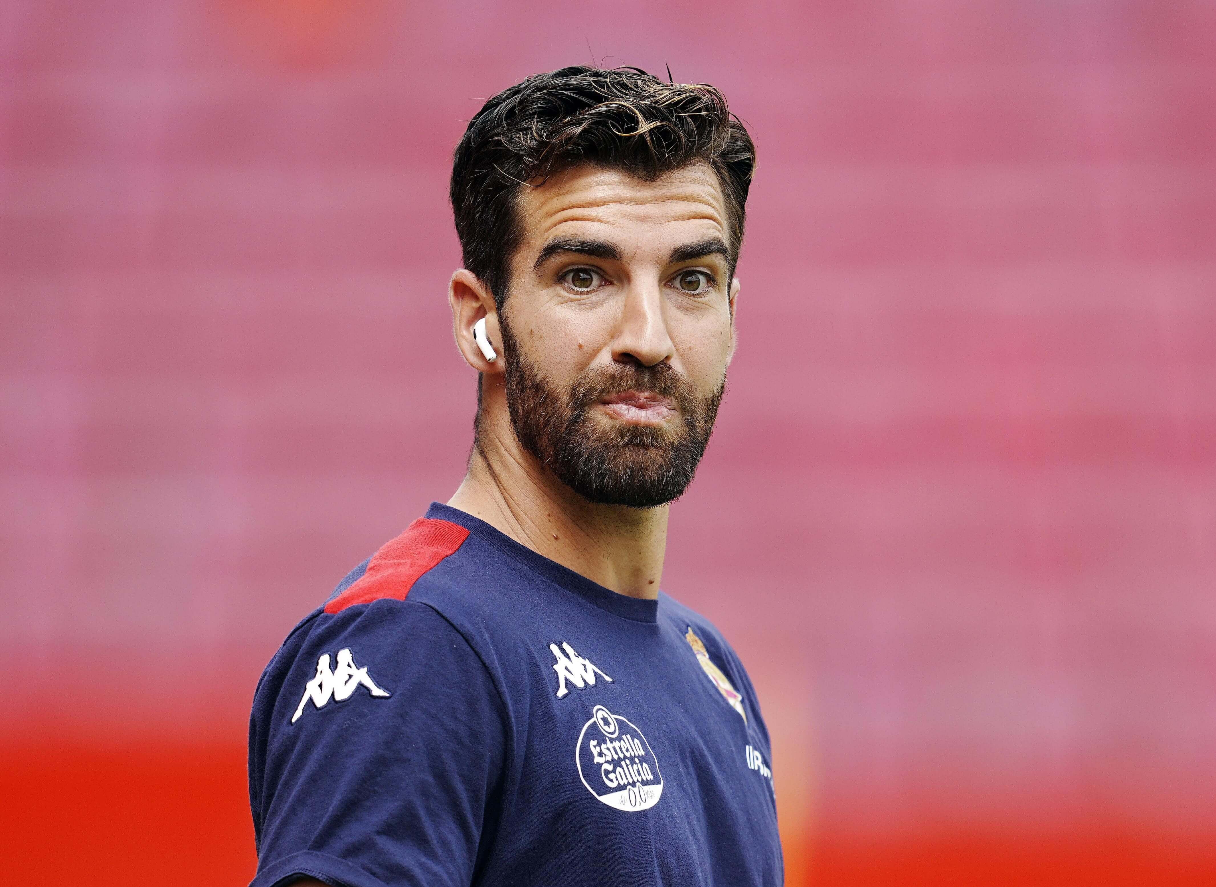  Pablo Martínez, antes del Granada - Dépor.