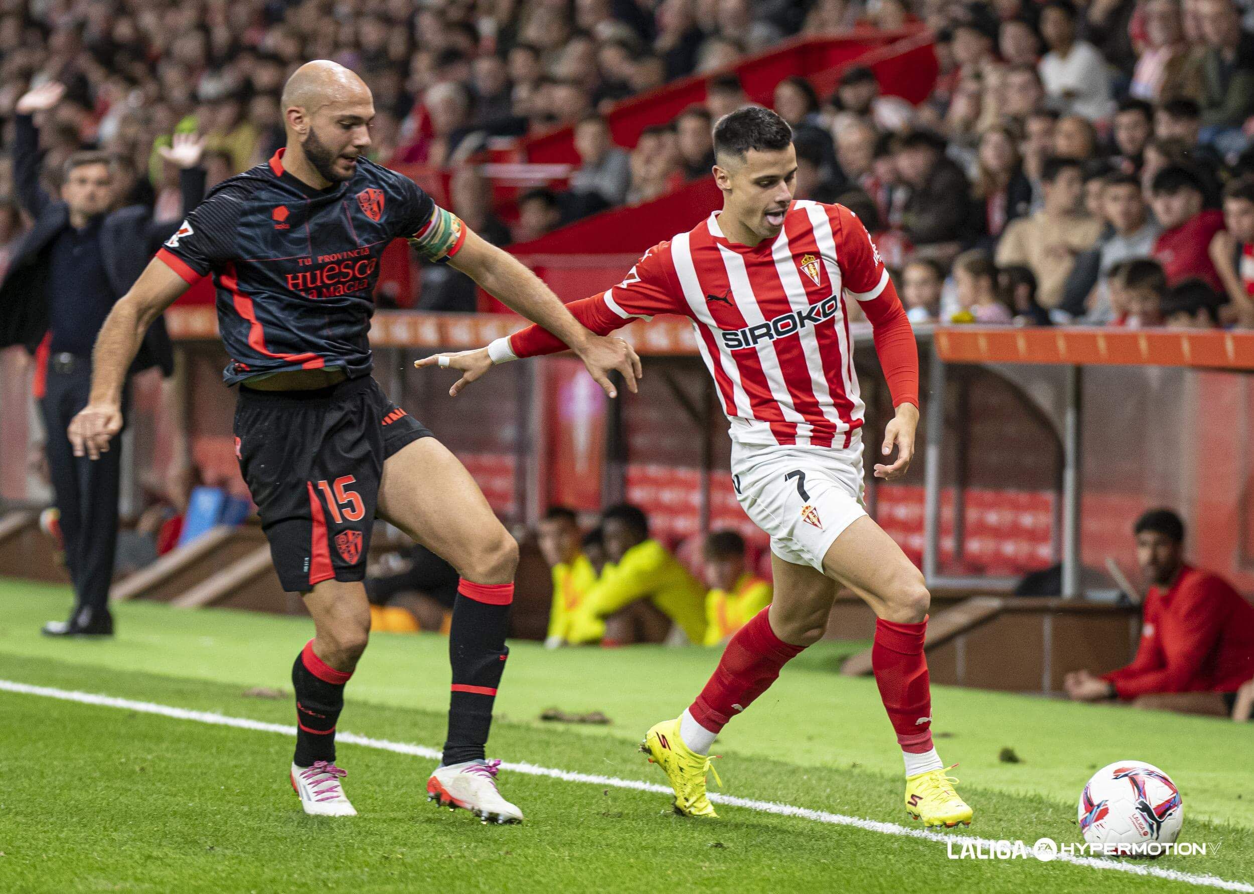  Lance del Sporting - Huesca de la primera vuelta.