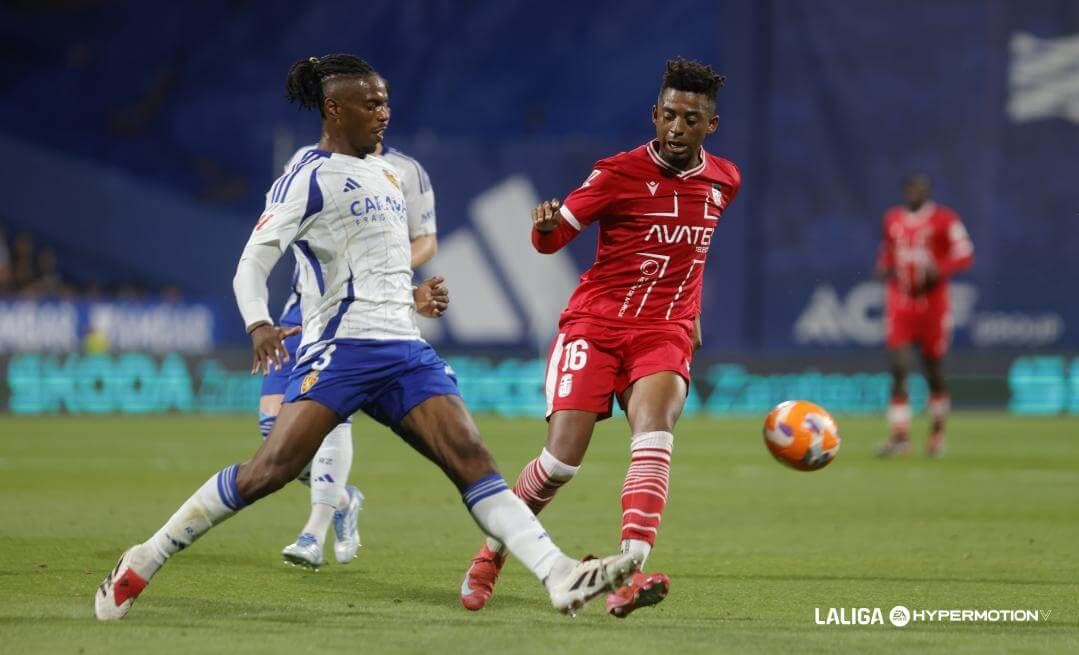 Jair Amador, en un partido del Real Zaragoza (FOTO: LALIGA).