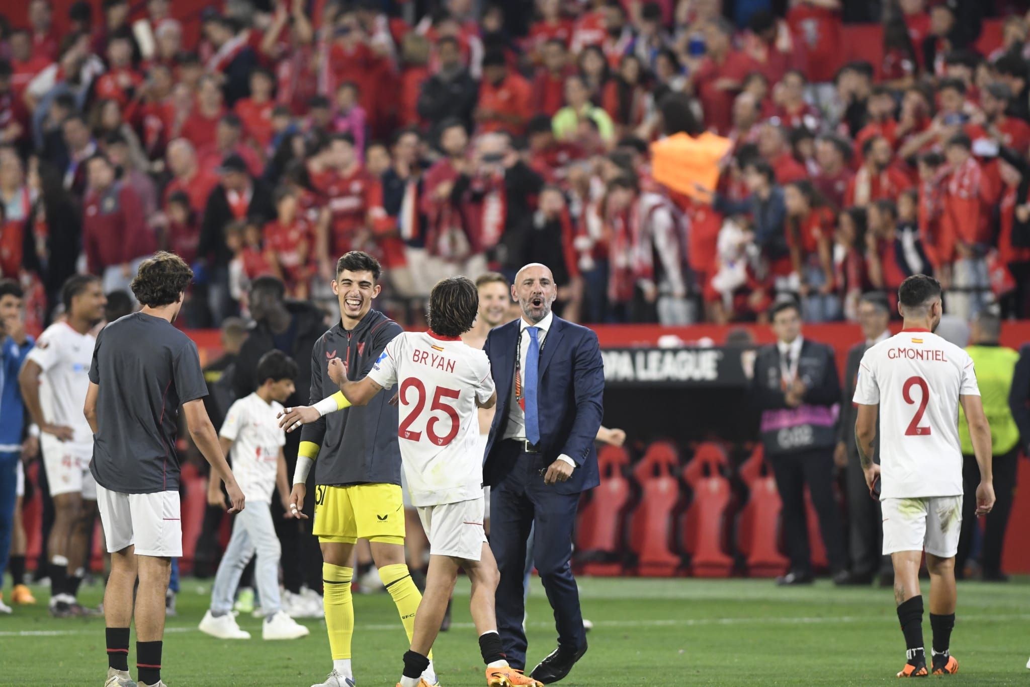  Monchi, celebrando el pase a la final de la Europa League de 2023.