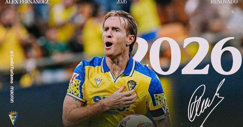 Álex Fernández renueva con el Cádiz (Foto: CCF).
