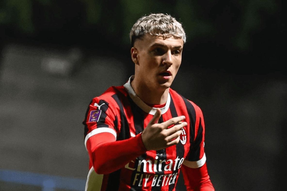  Álex Jiménez, jugador del AC Milan.