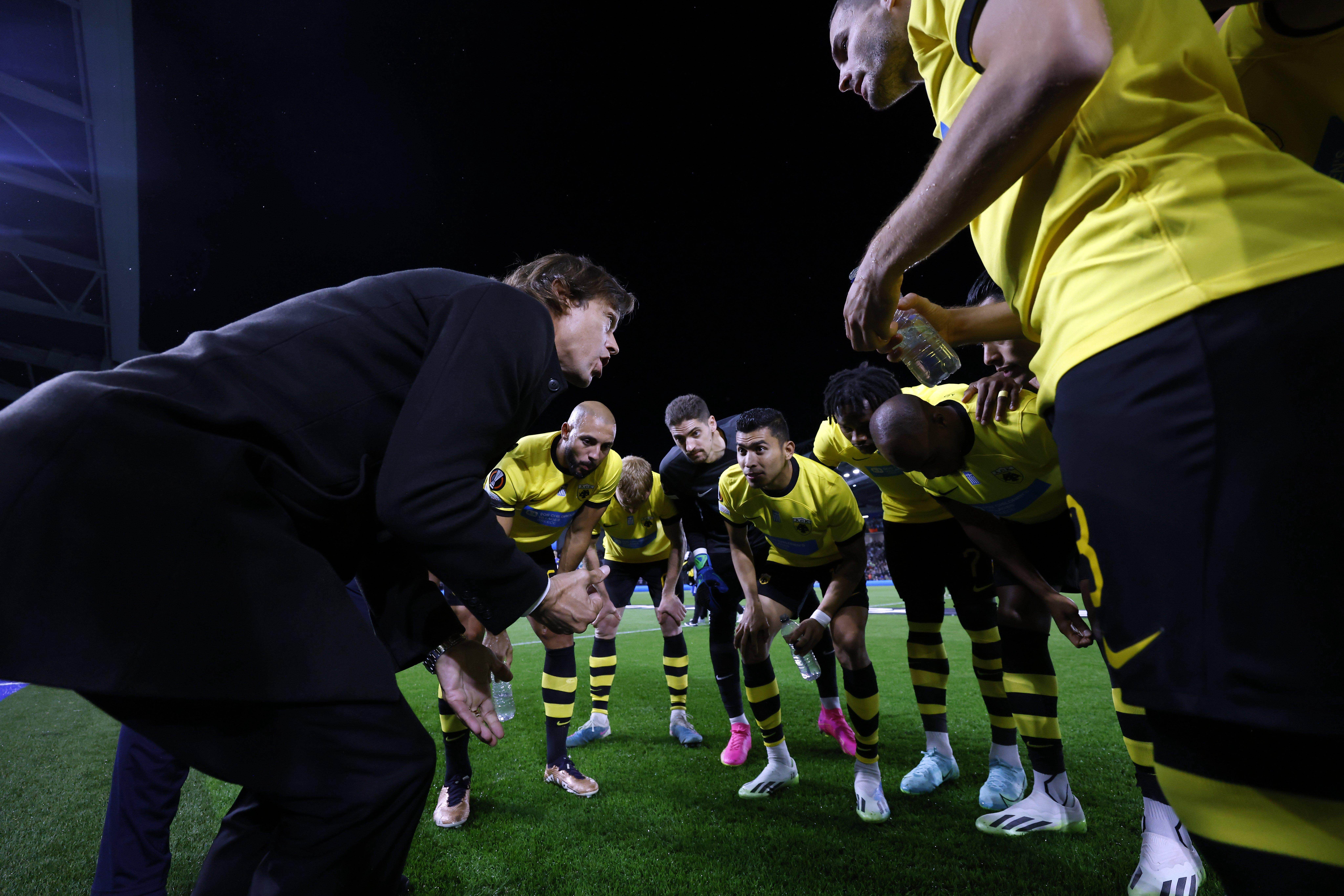 Matías Almeyda, en su etapa en el AEK.