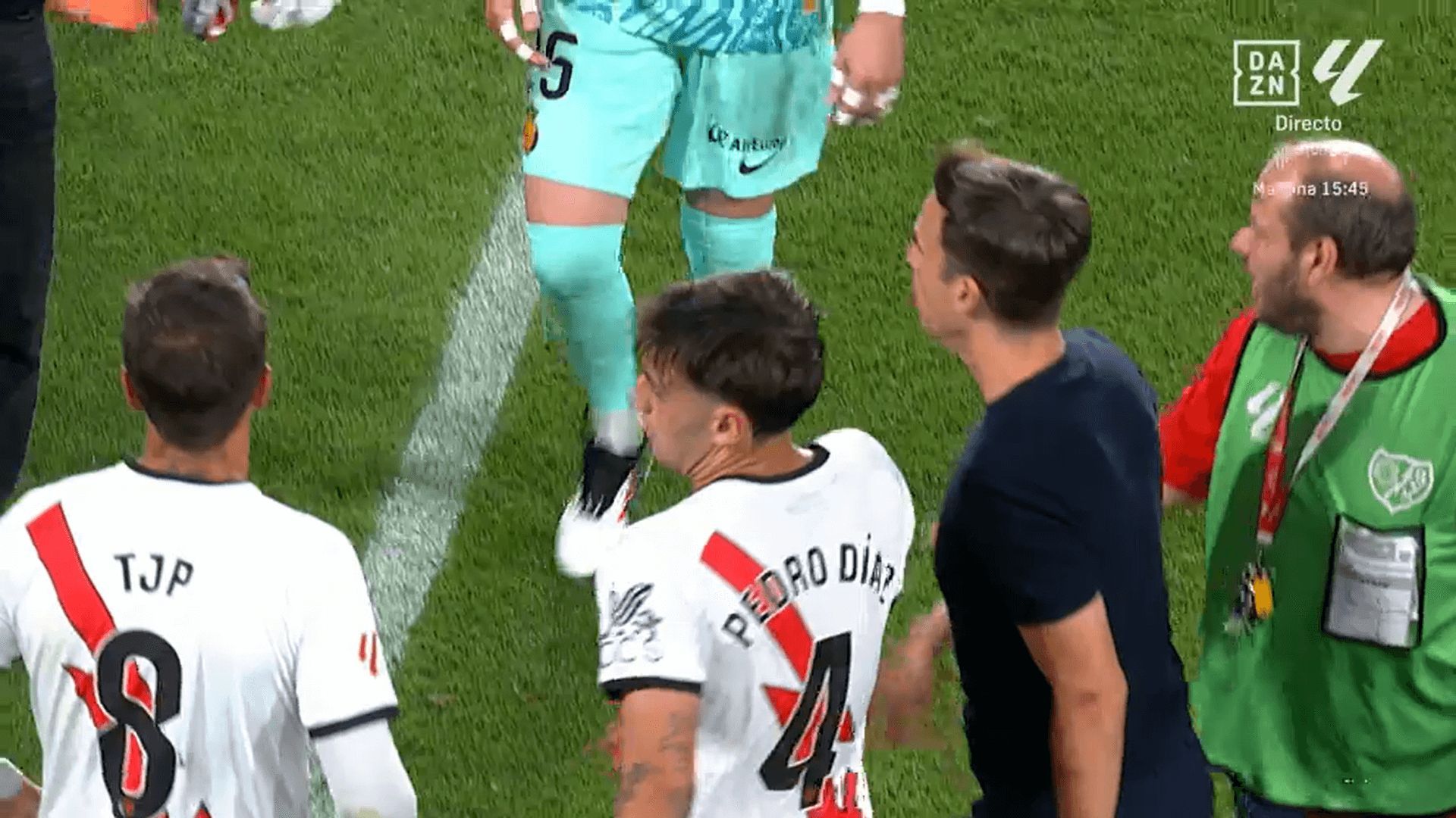  Óscar Trejo e Íñigo Pérez separaron a Pedro Díaz de Ratiu tras el Rayo-Mallorca.