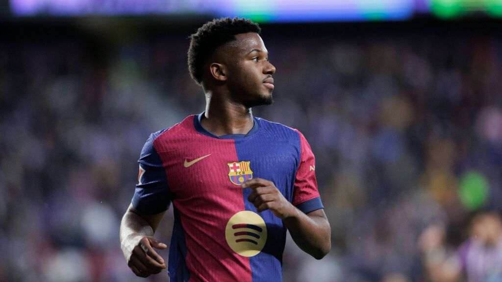 Ansu Fati durante un partido con el Barcelona (Fuente: Cordon Press)