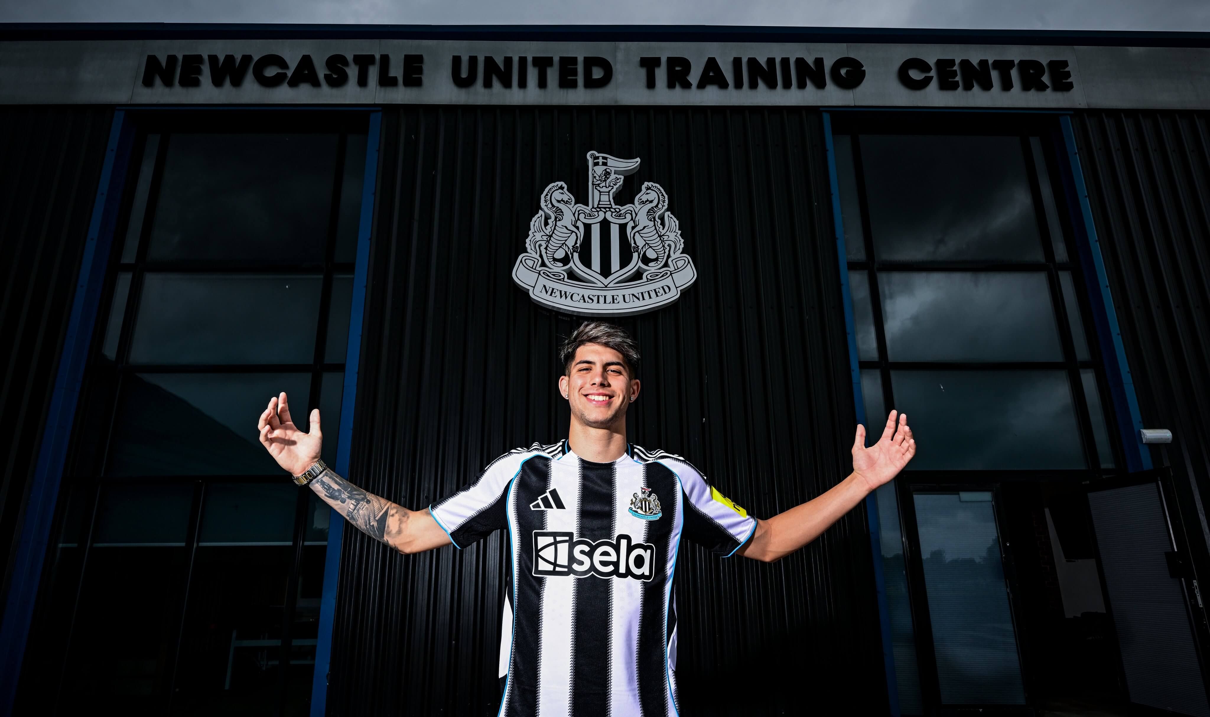  Antoñito Cordero, nuevo jugador del Newcastle.