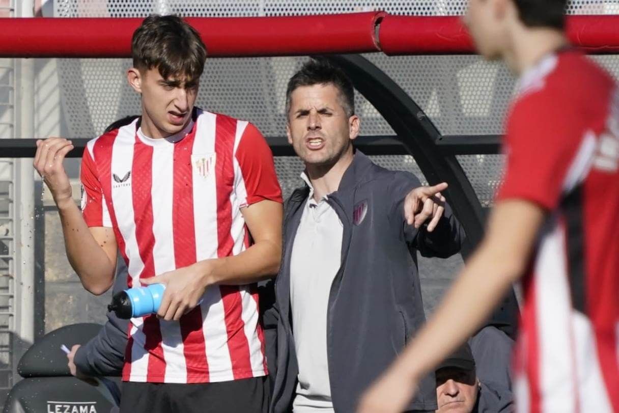  Jokin Aranbarri, en el derbi ante el Barakaldo CF en Lezama.