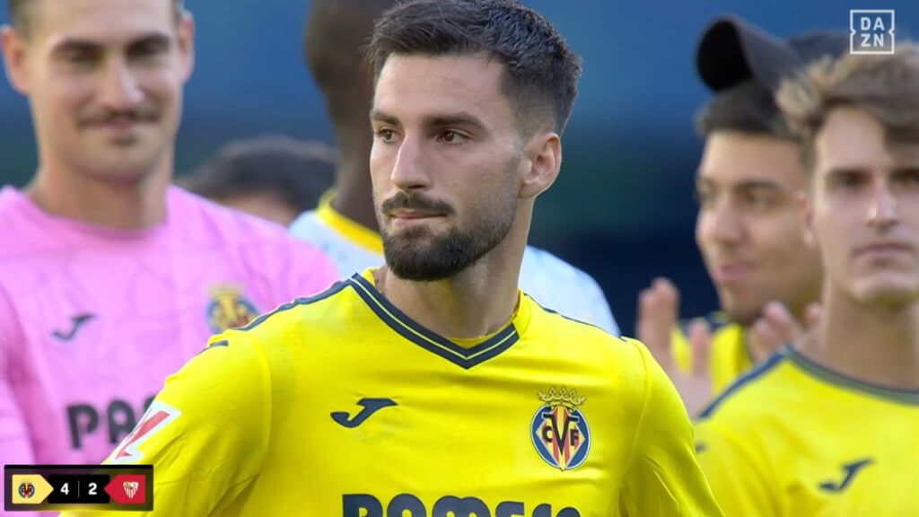  Álex Baena, emocionado en La Cerámica (DAZN)