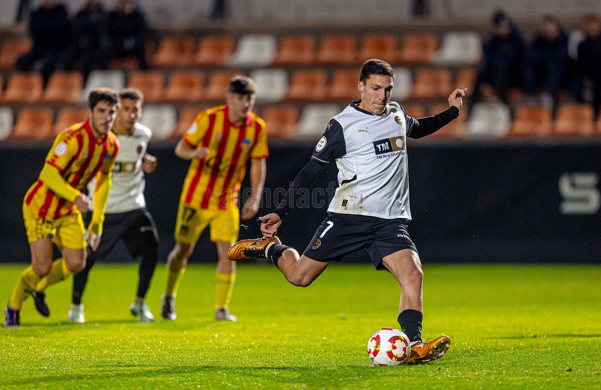 Borja Calvo, con el VCF Mestalla.