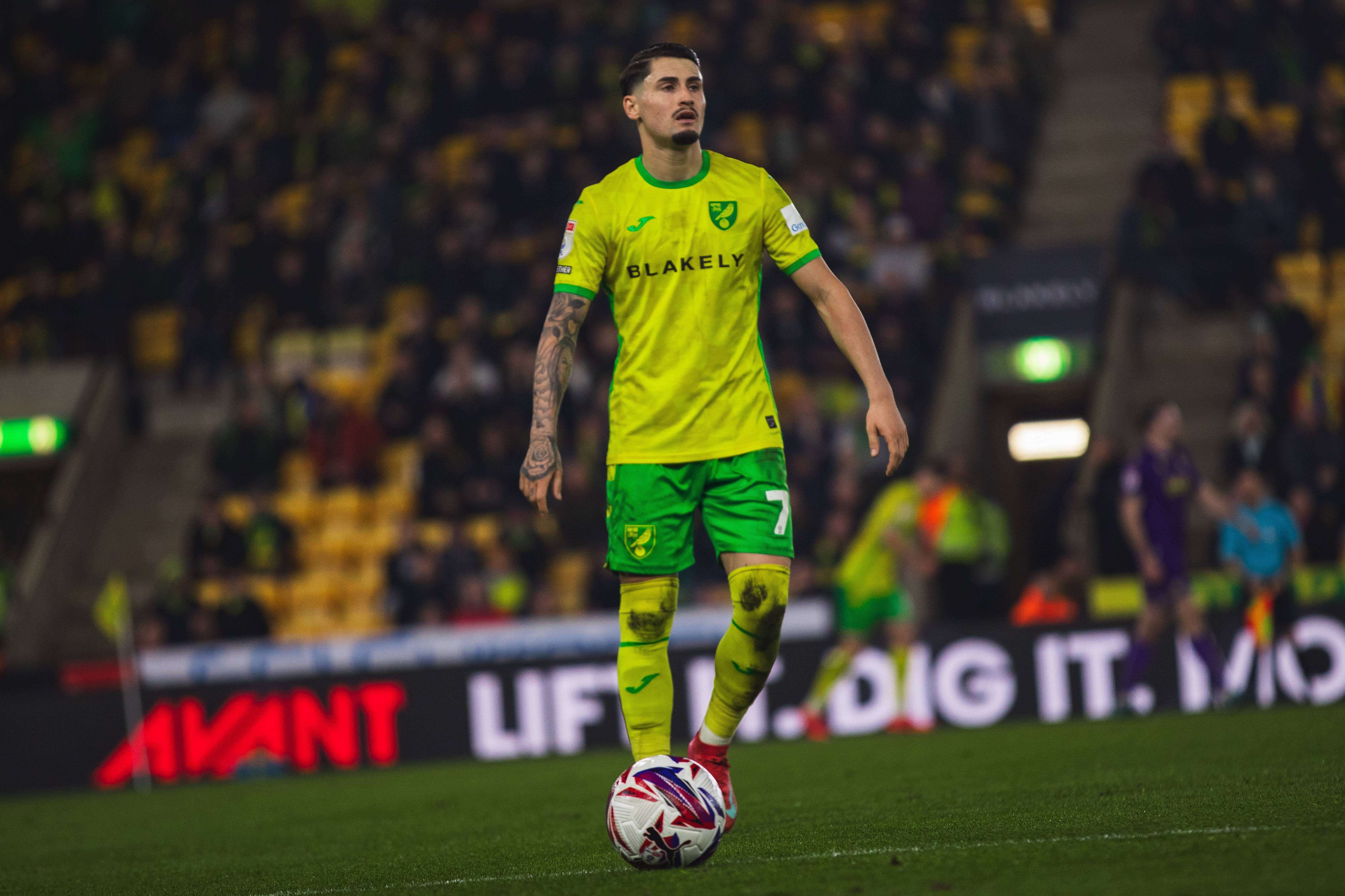  Borja Sainz, durante un partido con el Norwich City.