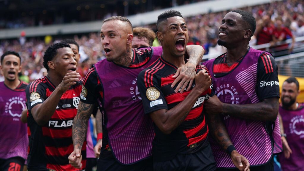 Bruno Henrique celebrando un gol contra el Chelsea (Fuente: EFE)