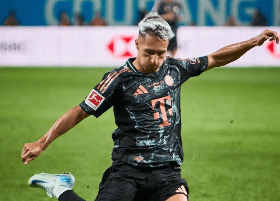  Bryan Zaragoza con el Bayern de Múnich.