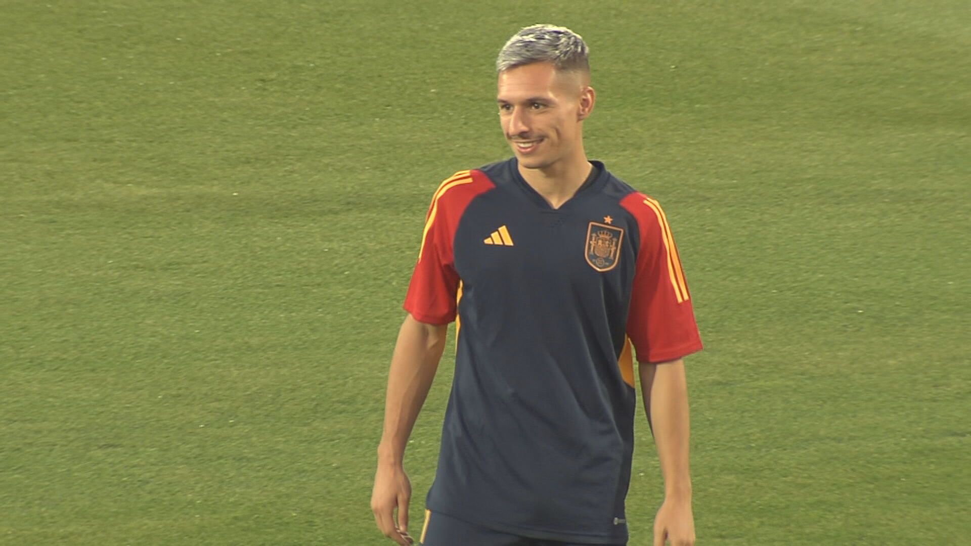  Bryan Zaragoza cumple su sueño: así fue su primer entrenamiento con la Selección.