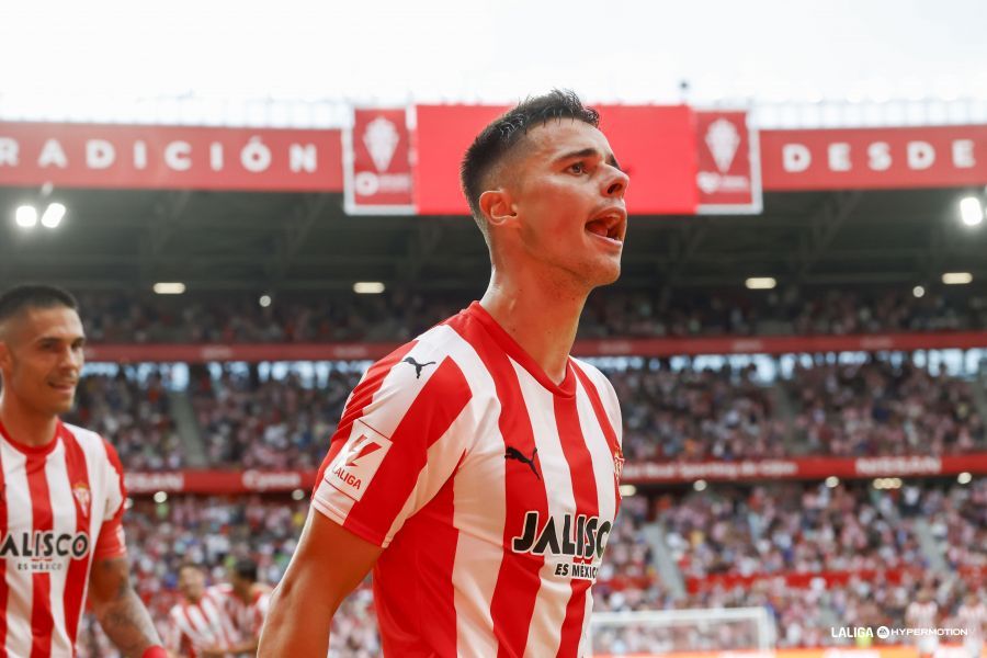 Gaspar Campos, durante un partido con el Sporting la pasada temporada.