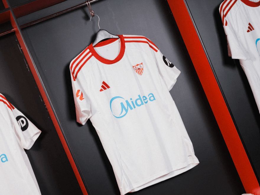 La nueva camiseta del Sevilla con ADIDAS.