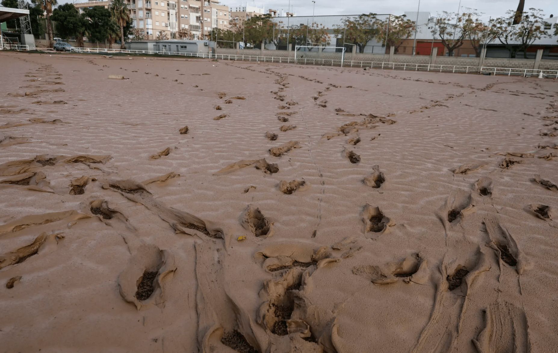  Campos de fútbol afectados por la DANA